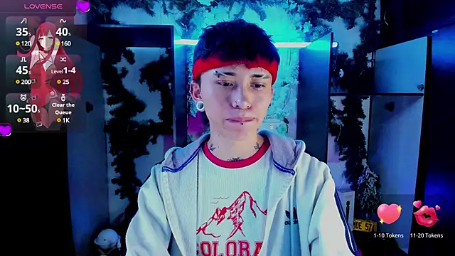 Snapshot of juniior_2311_ chatting on February 26, 9:16 pm juniior 2311 online show from February 26, 9:16 pm