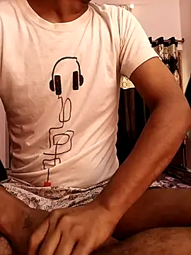 Snapshot of MUMTAJ-1 chatting on November 21, 1:37 am MUMTAJ-1 online show from November 21, 1:37 am