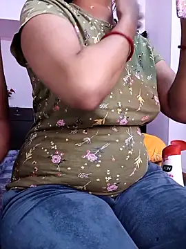 Snapshot of MUMTAJ-1 chatting on November 24, 10:15 am MUMTAJ-1 online show from November 24, 10:15 am