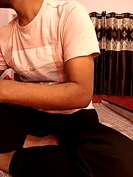 Snapshot of MUMTAJ-1 chatting on December 2, 4:46 pm MUMTAJ-1 online show from December 2, 4:46 pm