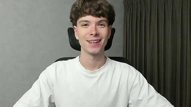 calvin love you online show from March 3, 6:14 pm