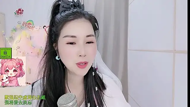 Snapshot of HK_angelchloe chatting on March 22, 1:20 am HK angelchloe online show from March 22, 1:20 am