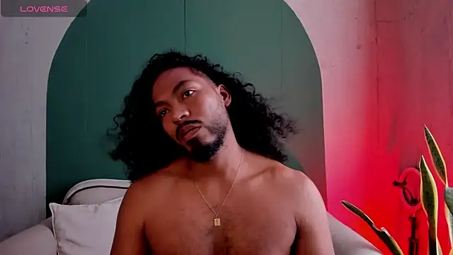 noah jones   online show from April 8, 4:40 pm