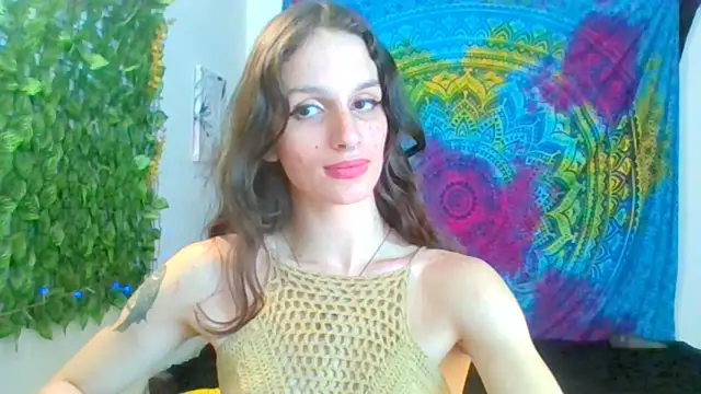 Snapshot of BurningVenus12 chatting on December 13, 5:38 am BurningVenus12 online show from December 13, 5:38 am