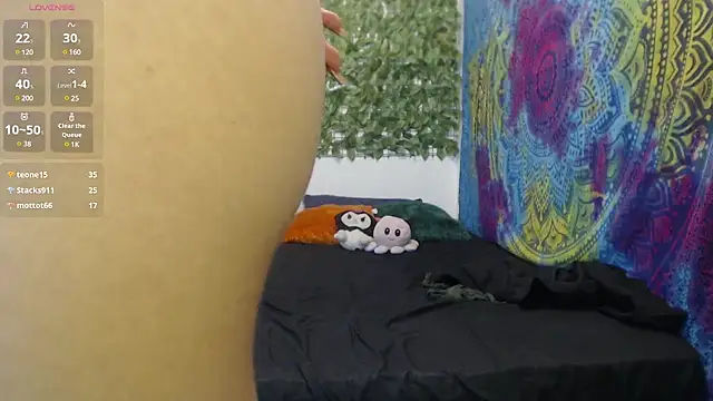 Snapshot of BurningVenus12 chatting on March 22, 11:11 am BurningVenus12 online show from March 22, 11:11 am