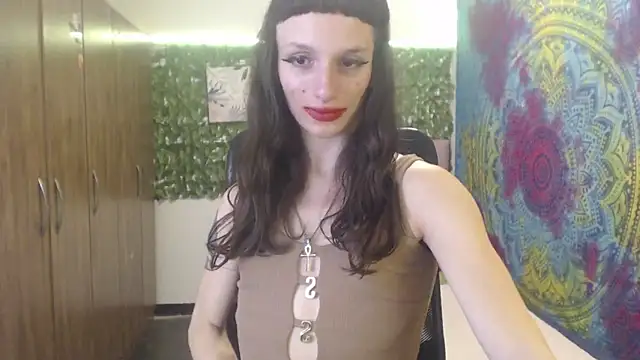 Snapshot of BurningVenus12 chatting on October 17, 8:28 am BurningVenus12 online show from October 17, 8:28 am