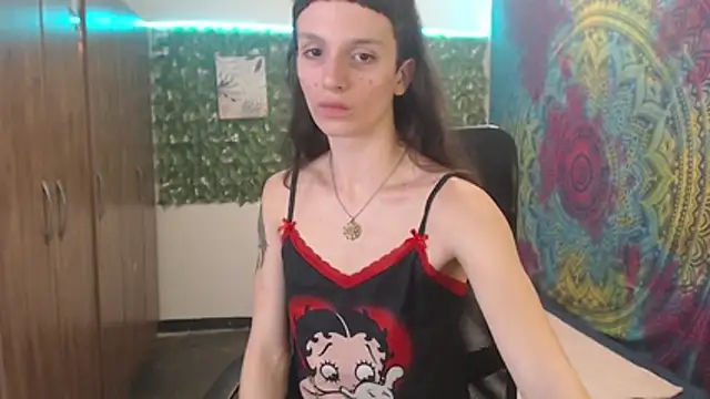 Snapshot of BurningVenus12 chatting on November 1, 8:00 pm BurningVenus12 online show from November 1, 8:00 pm