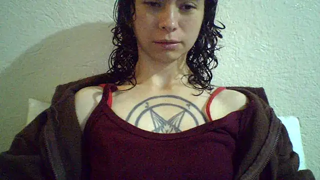 Snapshot of CELEna098rs707 chatting on April 25, 8:50 pm CELEna098rs707 online show from April 25, 8:50 pm