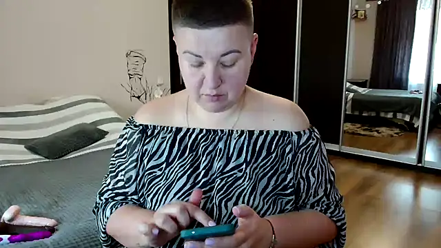 Snapshot of Annet1912 chatting on September 19, 8:38 am Annet1912 online show from September 19, 8:38 am