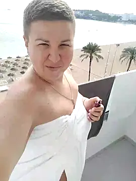 Snapshot of Annet1912 chatting on October 15, 1:00 pm Annet1912 online show from October 15, 1:00 pm