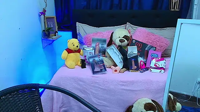 Snapshot of avans_15 chatting on February 28, 11:12 pm avans 15 online show from February 28, 11:12 pm