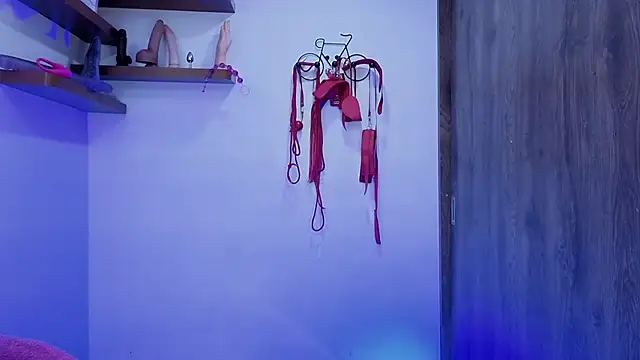 avans 15 online show from November 12, 11:03 pm