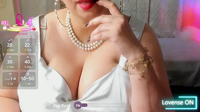 Gulabi Queen online show from May 17, 6:26 pm