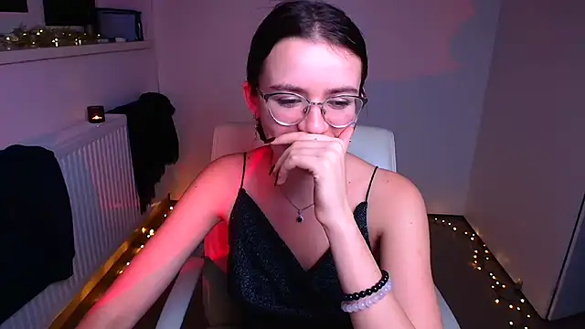Snapshot of Josephine_jo chatting on December 30, 10:45 pm Josephine jo online show from December 30, 10:45 pm