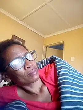 bustybillies online show from December 3, 4:05 pm