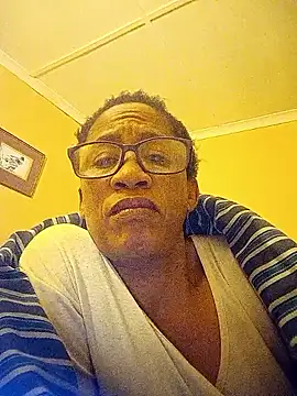 bustybillies online show from May 13, 9:33 pm