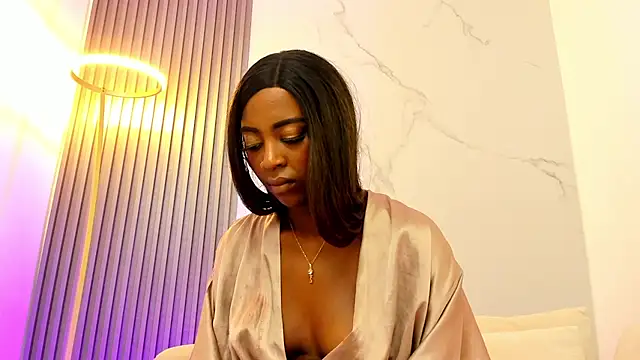 Snapshot of ebonydreams01 chatting on January 21, 5:30 pm ebonydreams01 online show from January 21, 5:30 pm