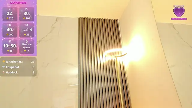 Snapshot of ebonydreams01 chatting on March 12, 6:11 pm ebonydreams01 online show from March 12, 6:11 pm