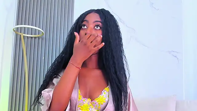 Snapshot of ebonydreams01 chatting on October 12, 11:31 am ebonydreams01 online show from October 12, 11:31 am