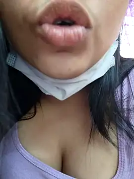 Myloveurvi online show from December 29, 9:17 am