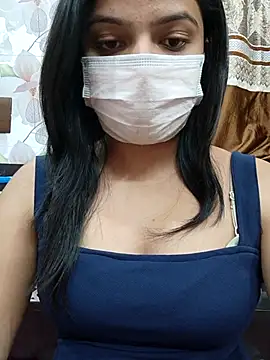 Myloveurvi online show from February 24, 1:10 pm