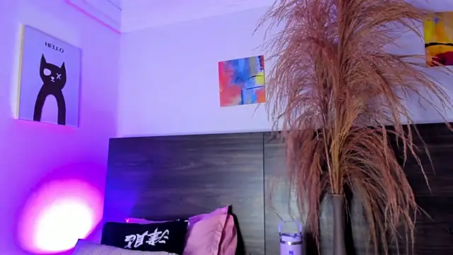 Martina Miiller online show from March 1, 12:56 pm