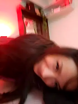 Lau1127 online show from October 10, 9:47 pm