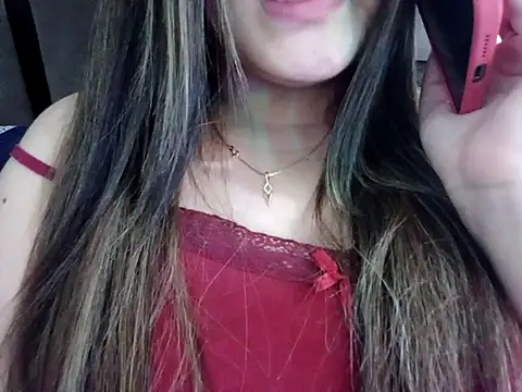 im here- online show from November 16, 6:46 pm