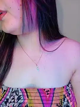 Snapshot of im_here- chatting on June 15, 4:53 pm im here- online show from June 15, 4:53 pm