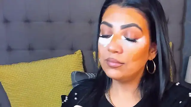 AmyCubes online show from February 4, 4:07 am