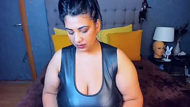 AmyCubes online show from May 6, 6:02 pm