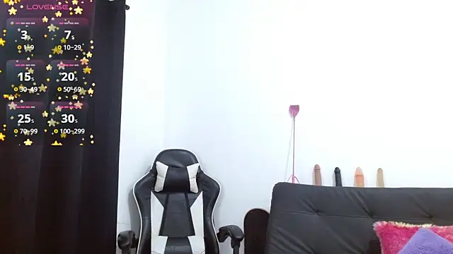 Kiara-Rider online show from February 9, 2:10 pm