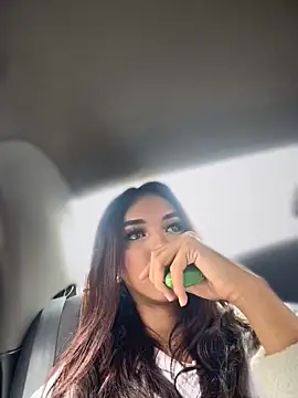 Nikol Rang   online show from October 29, 6:42 pm