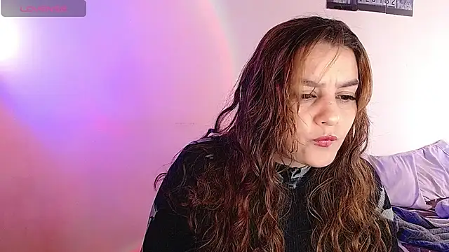 Lu perez online show from January 8, 2:03 pm