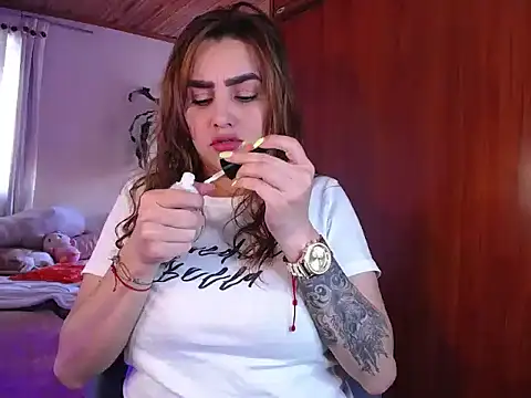 Lu perez online show from September 25, 8:45 pm