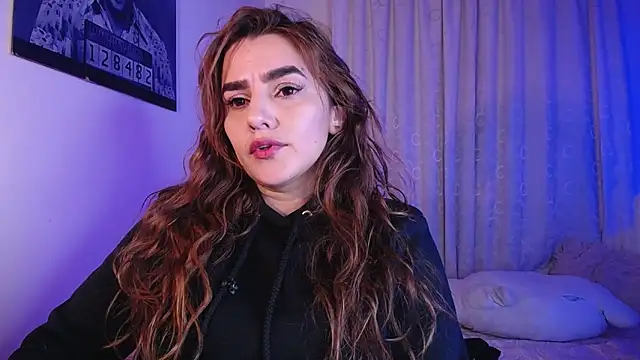 Snapshot of Lu_perez chatting on March 30, 11:17 pm Lu perez online show from March 30, 11:17 pm