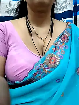 bhuvana555 online show from December 18, 4:20 am