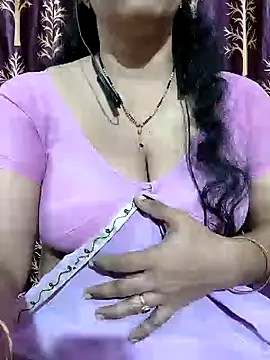 bhuvana555 online show from January 26, 9:18 pm