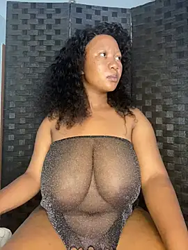 MayaPassion online show from January 5, 11:15 am