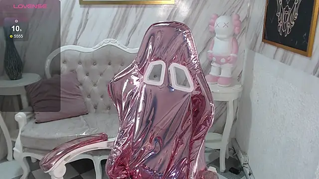 Violeth b online show from January 7, 12:41 pm