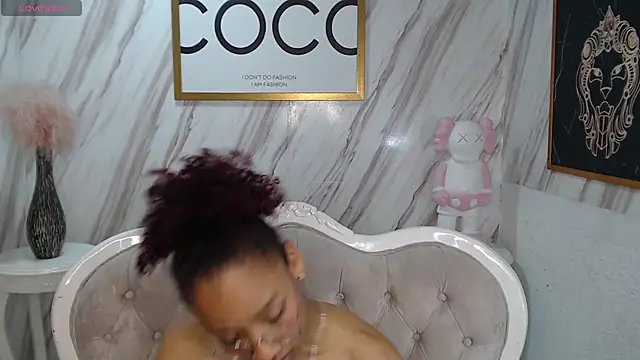 Violeth b online show from January 31, 6:47 pm