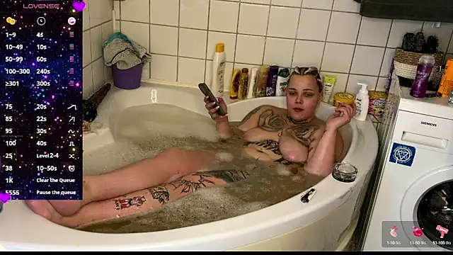 Snapshot of elina_may chatting on March 1, 3:16 pm elina may online show from March 1, 3:16 pm