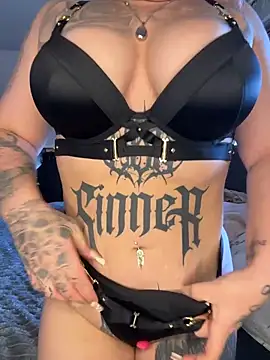 Snapshot of elina_may chatting on November 12, 10:26 am elina may online show from November 12, 10:26 am