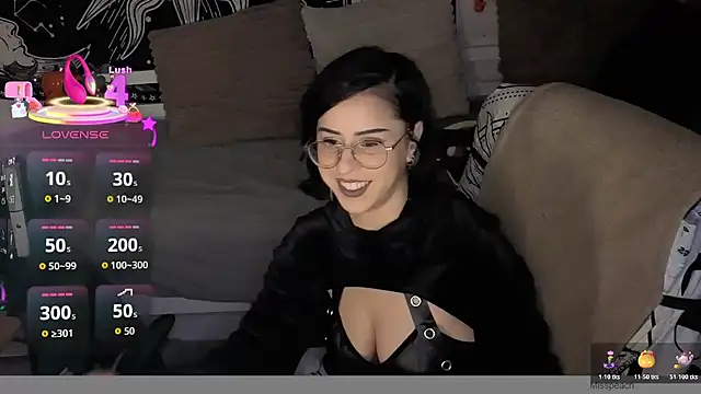 LisandreLaVenale online show from November 15, 11:32 pm