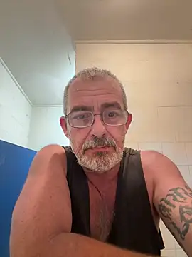 ausbod online show from April 1, 1:41 pm