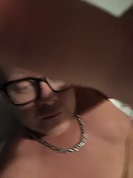 swingr online show from May 24, 10:59 pm