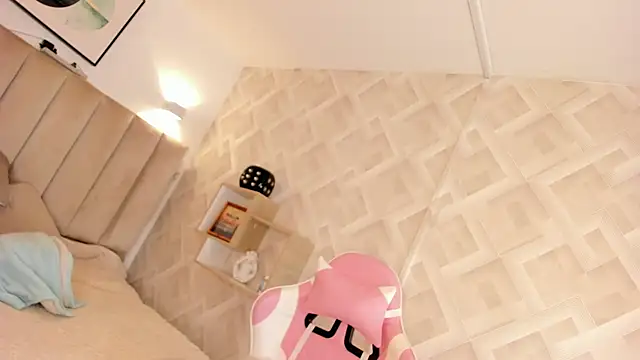 Haru Bonny online show from February 9, 9:08 pm