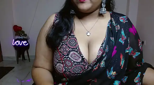 Snapshot of Naughty_Ayesha1 chatting on February 13, 4:11 am Naughty Ayesha1 online show from February 13, 4:11 am