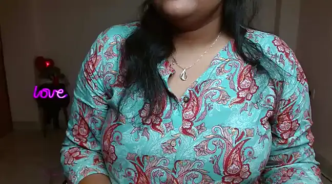 Snapshot of Naughty_Ayesha1 chatting on February 26, 4:47 am Naughty Ayesha1 online show from February 26, 4:47 am