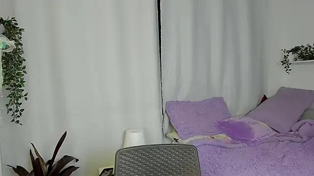 santy-kitty online show from September 28, 1:11 am